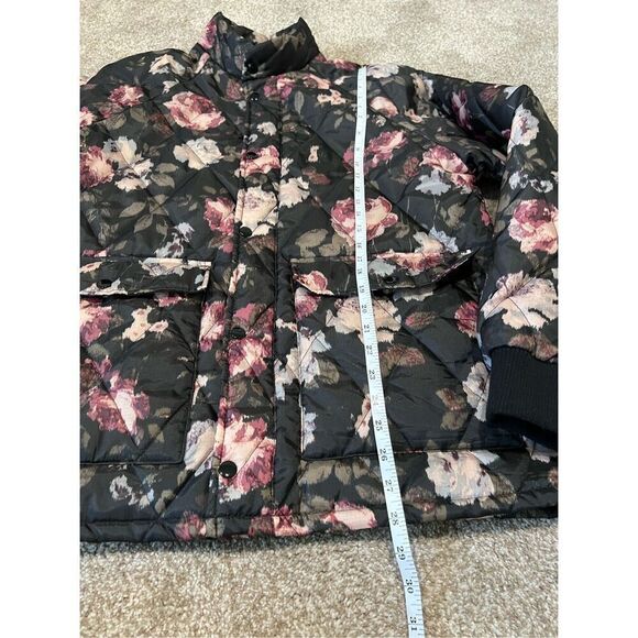 Urban Outfitters puffer jacket floral size M - Picture 8 of 9